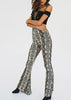 Calça Flare Estampa Cobra Cintura Alta