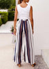 Calça Pantalona Listrada com Fenda
