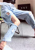 Calça Jeans Rasgadinha e Destroyed