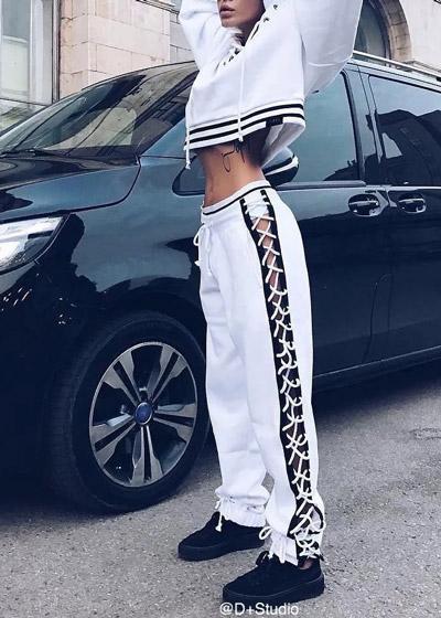 Calça Jogger Esportiva Feminina Trançada na Lateral