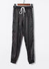Calça Esportiva com Xadrez Lateral e Elastico na Barra