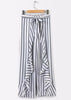 Calça Pantalona Listrada com Babados