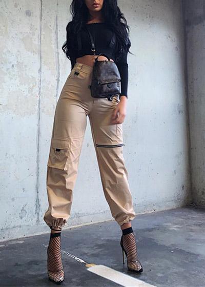Calça Cargo Feminina Cintura Alta com Bolsos