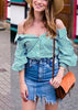 Blusa De Ombro Caido Listrada