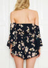 Macaquinho Floral Ombro a Ombro Com Choker
