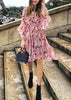 Vestido Floral Manga Flare com Decote Transpassado