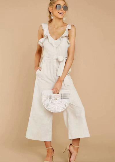 Macacão Pantacourt Xadrez com Babado