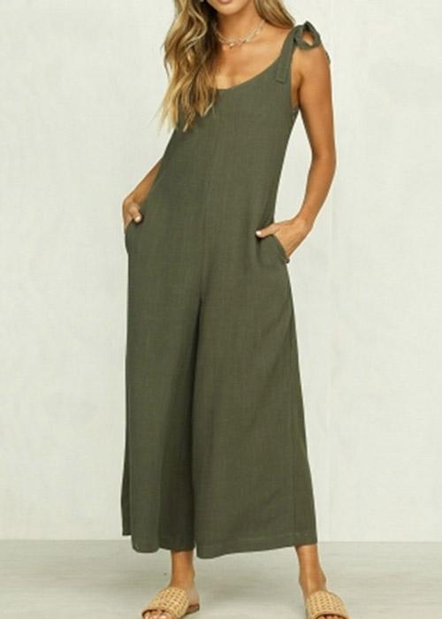 Macacão Pantacourt Decote nas Costas