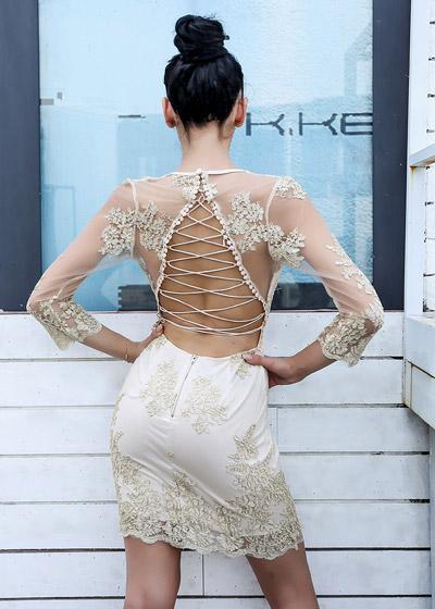 Vestido de Festa Curto com Tule Bordado