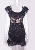 Vestido Curto de Renda com Babado