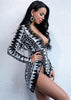 Vestido Justo Curto Decotado com Fenda