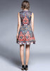 Vestido Rodado Curto Estampado Gola Alta