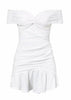 Vestido Curto Ombro Caído com Babado na Barra
