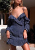 Vestido Poá de Ombros Vazados com Babado