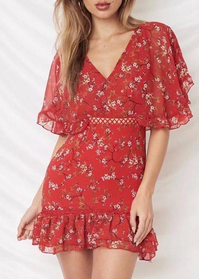 Vestido Curto Estampado com Babado