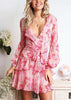 Vestido Curto Floral Manga Longa com Babado