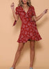 Vestido Curto Estampado com Babados