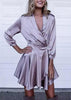 Vestido Envelope Transpassado Curto de Cetim