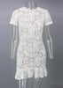 Vestido de Renda Curto com Babado