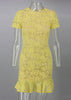 Vestido de Renda Curto com Babado