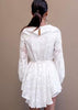 Vestido de Festa Branco Curto Rodado Manga Longa