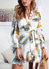 Vestido Estampado Transpassado Curto com Babado