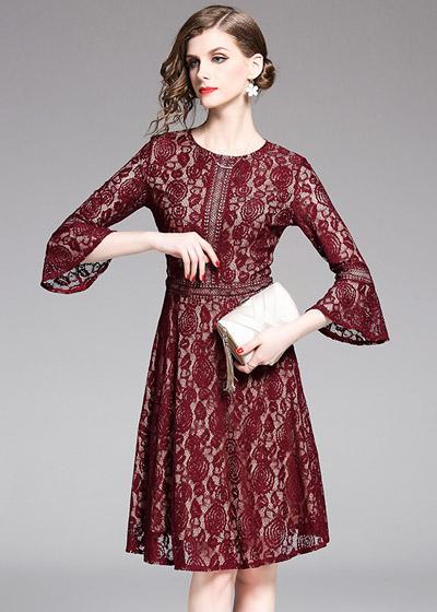 Vestido Marsala Curto Renda Manga Flare
