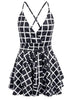 Vestido Curto Rodado Xadrez com Babado