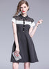 Vestido Evase Curto com Renda em Cima