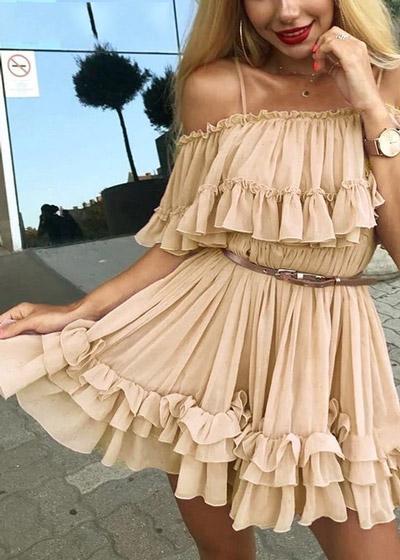 Vestido de Chiffon Curto Ombro Vazado com Babado