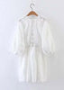Vestido Renda Branco Curto com Trançado nas Costas