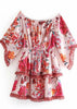 Vestido Ombro a Ombro Curto Estampado Manga Flare com Babado