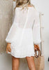 Vestido Curto Branco Manga Longa Amarração Decote