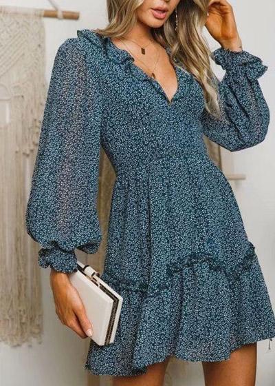 Vestido Curto Estampado com Babado Manga Longa
