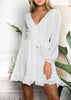 Vestido Curto Branco de Festa Manga Longa com Babado