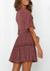 Vestido Solto Estampado Curto Manga Flare com Babado