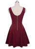Vestido Curto Rodado com Decote nas Costas