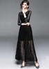 Vestido de Renda Longo Manga Longa com Fenda