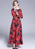 Vestido Longo Evasê Estampado Preto e Vermelho