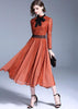 Vestido Midi Evasê Renda Laço na Gola