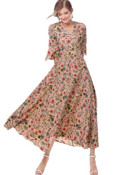 Vestido Evasê Midi Estampado Manga Sino