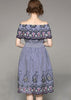 Vestido Listrado Midi Ombro a Ombro com Bordado