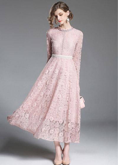 Vestido Renda Evasê com Pedraria na Cintura