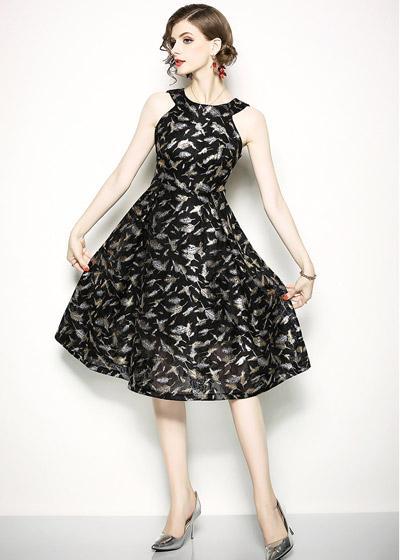 Vestido Godê Midi com Estampa Dourada