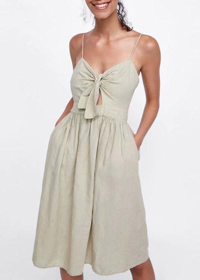Vestido Midi Evase com Amarração no Decote