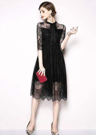Vestido Midi Renda Clássico Gola Laço
