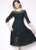 Vestido Midi de Renda com Manga