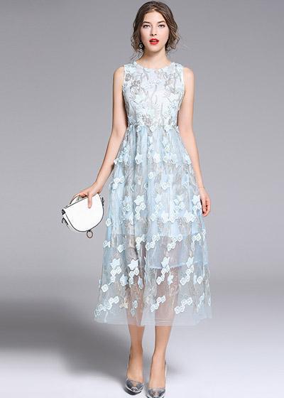 Vestido Midi de Tule Bordado Festa