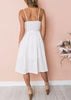 Vestido com Amarração no Decote