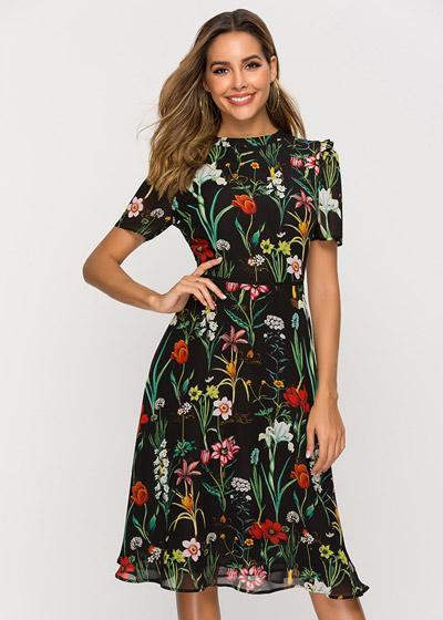 Vestido Floral Midi com Fundo Preto